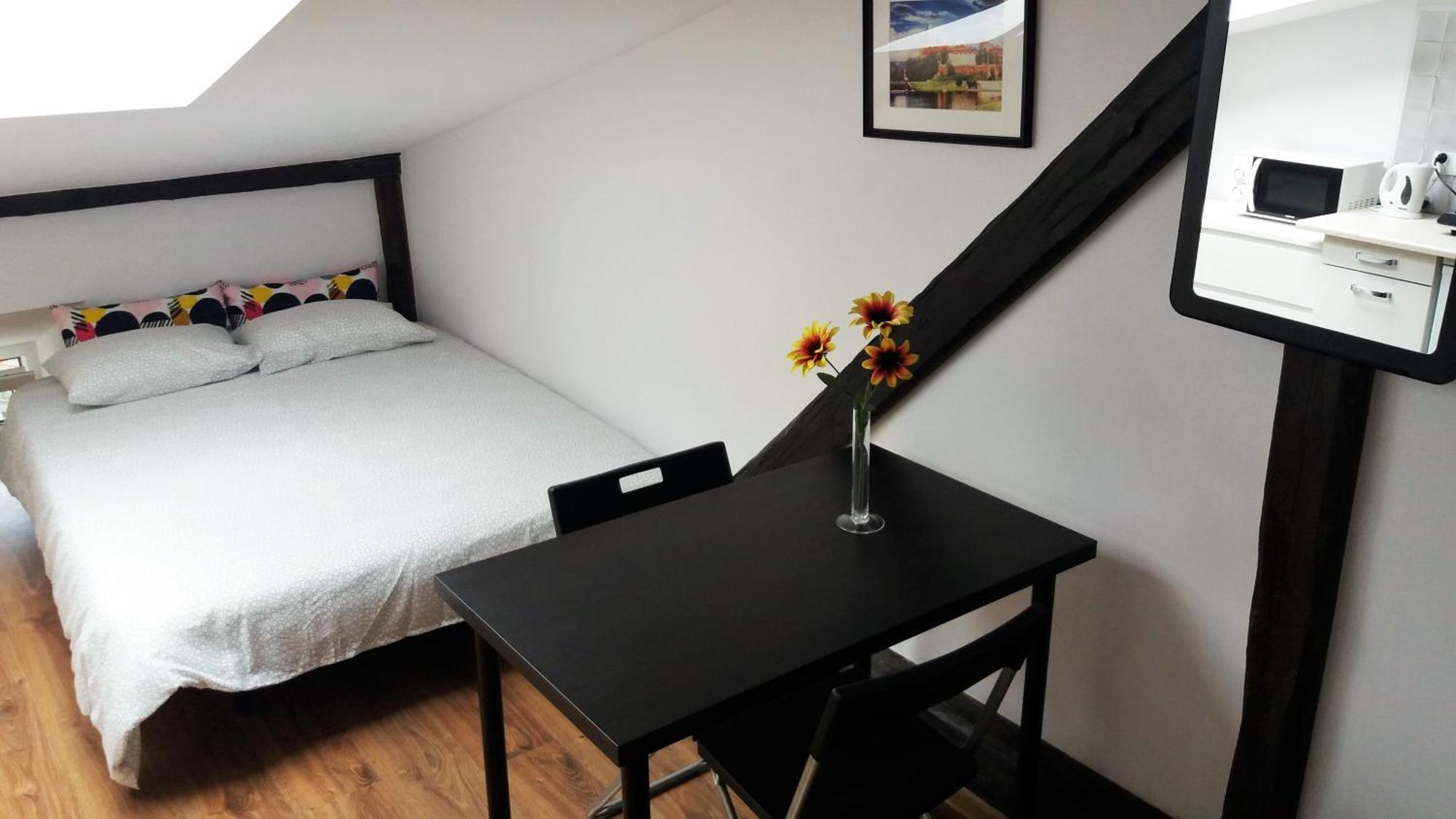 Nice Attic Studio Close To Old Town Air Conditioning - Klimatyzacja Cracovia Exterior foto